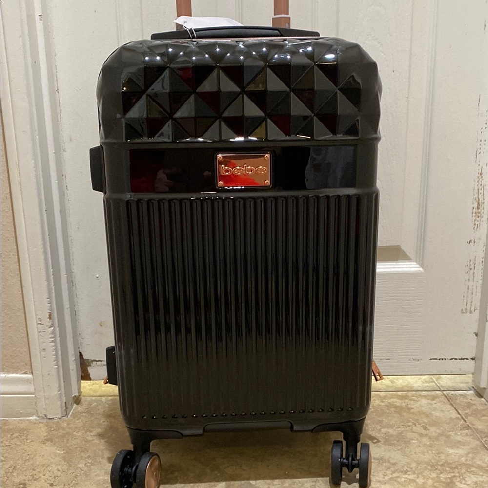 BEBE Elle Black Rolling Suitcase with Diamond Pattern